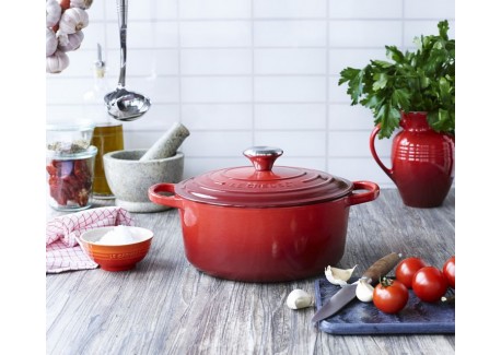 Cocotte Fonte Signature Ronde 3,3 L Rouge Cerise (22 cm)
