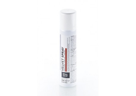 i78 Cacaoboter Velvet  Spray Kersenrood 250 ml