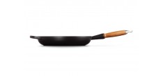 Poêle Signature Fonte Emaillée Manche en Bois 28 cm Noir Mat