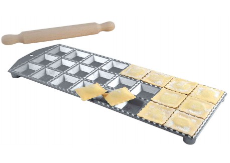 Moule Raviolini 24 pcs avec Rouleau 4,7x4,7 cm