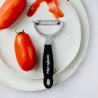 Voir la slide Éplucheur Y Microdenté à Tomates et Peaux Fines 5,5 cm