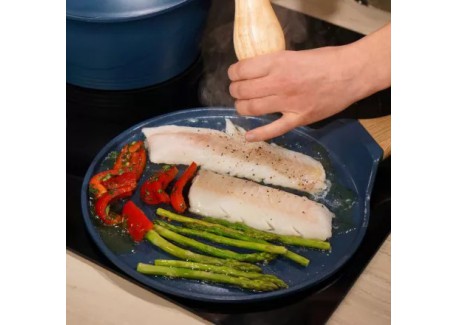 Incroyable Crêpière Anti-Adhésive 26 cm Bleu Myrtille