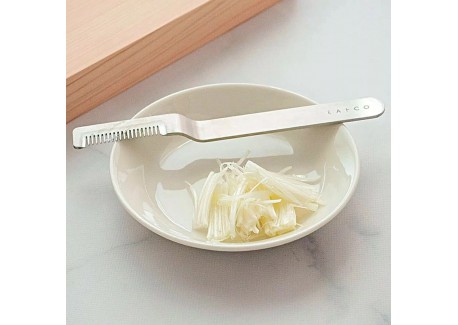 EatoCo Saku Prei Juliennemes van roestvrij staal 16 cm