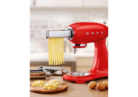 Robot Patissier Sur Socle Rouge SMF03RDEU
