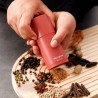 Voir la slide Spice Mill Moulin à Muscade et à Epices Rouge Grenade Mat 12 cm 