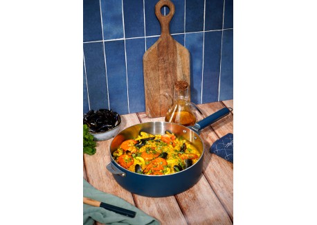 La Merveilleuse Bosbesblauw RVS Sautépan 28 cm 4,6 L