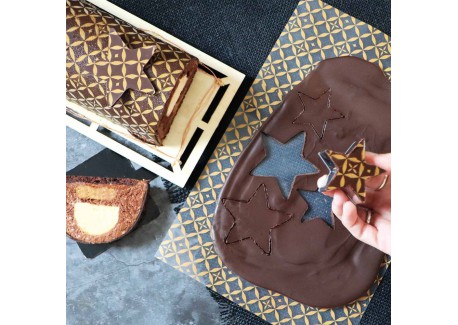 Chocoladetransferblad met Goudkleurig Motief Kerststronk 28,5x19 cm 2