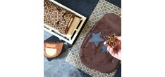 Chocoladetransferblad met Goudkleurig Motief Kerststronk 28,5x19 cm 2