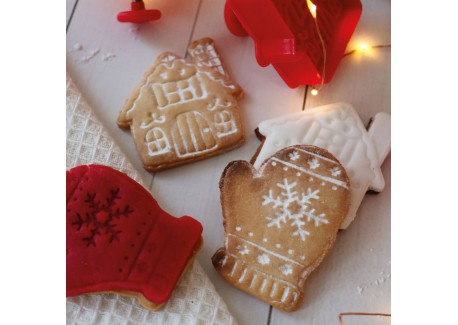 Set Emporte-pièces + Ejecteurs Biscuits de Noël Maison et Moufle 2 Pcs