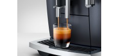 E8 Cosmic Black Machine à Café Automatique (ED 2025) 