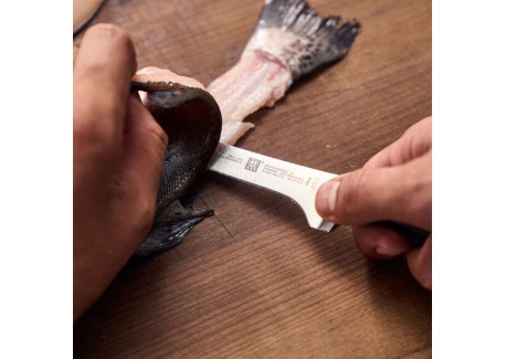 Pro Couteau à Fileter 18 cm 