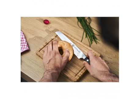 Pro Couteau à Pain 20 cm 