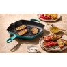 Voir la slide Poêle en Fonte Emaillée Skillet Grill Carré 26 cm Bleu Riviera 