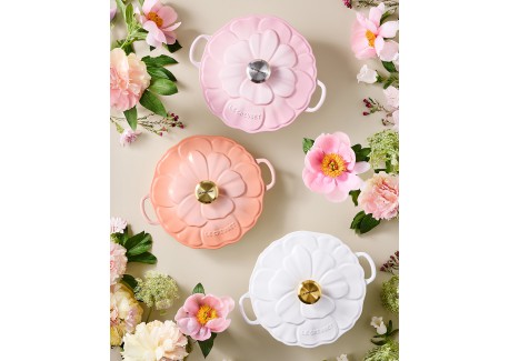 Cocotte Signature Fonte Emaillée Ronde 5,3 L Pétales Rose Shell Pink (