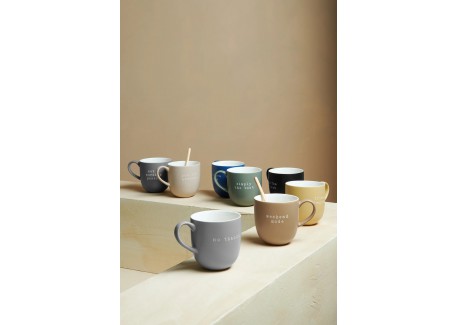 Hey Mok met Gravure You are awesome Beige Keramiek 350 ml