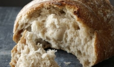 PAIN DE CAMPAGNE À LA BIÈRE TRIPLE	