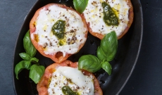 Tomates burrata pesto au barbecue