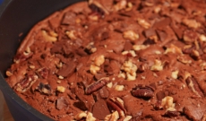 Brownies moelleux chocolat et noix à la poêle