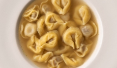 Tortellini al brodo